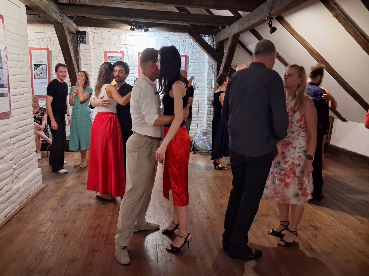Milonga at Skleněnka - October